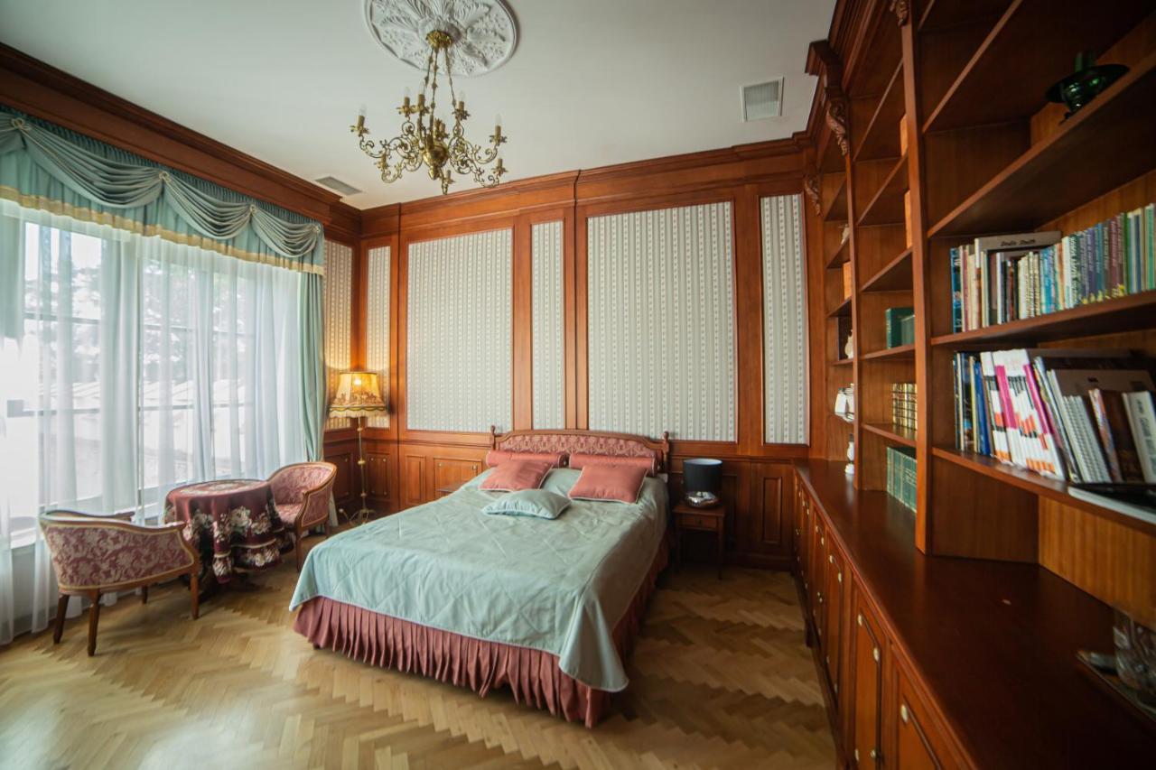Zamek Dubiecko Hotel ภายนอก รูปภาพ